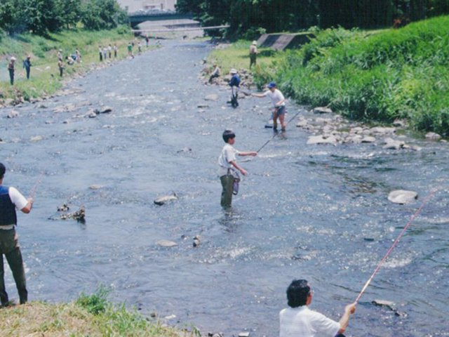 川釣りの餌ってどうする 初心者でもわかるおすすめ 自作方法