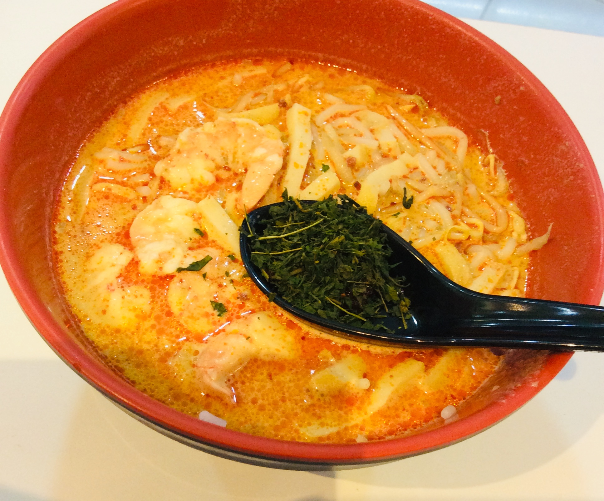 シンガポール Queensway Shopping Center 328 Katong Laksa