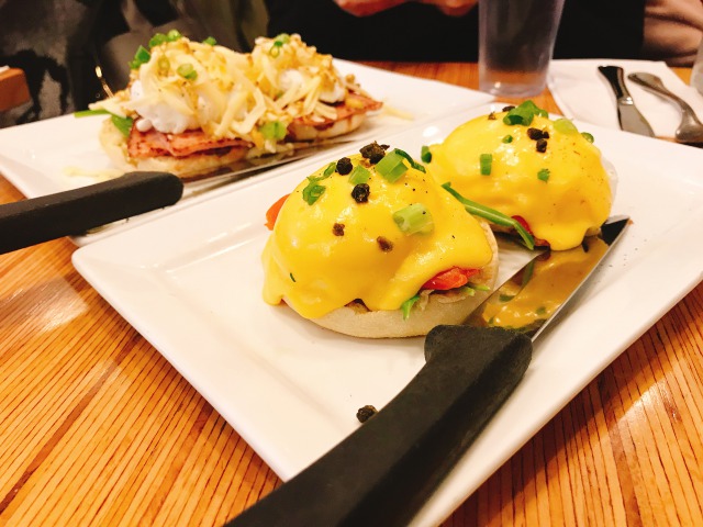バンクーバーのYolksのベニーズ
