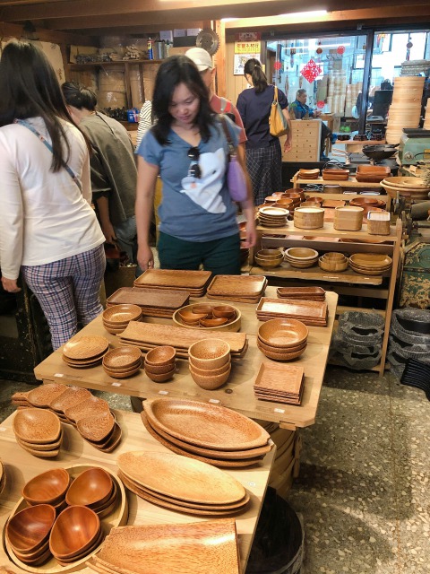 迪化街 高建桶店 店内