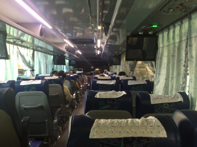 台湾のバス車内