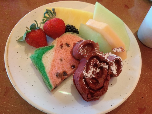 マカヒキの朝食