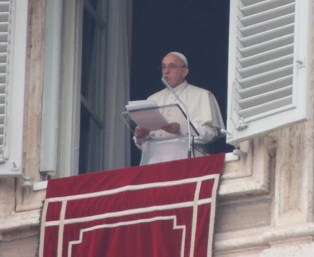 ローマ法王 ミサ