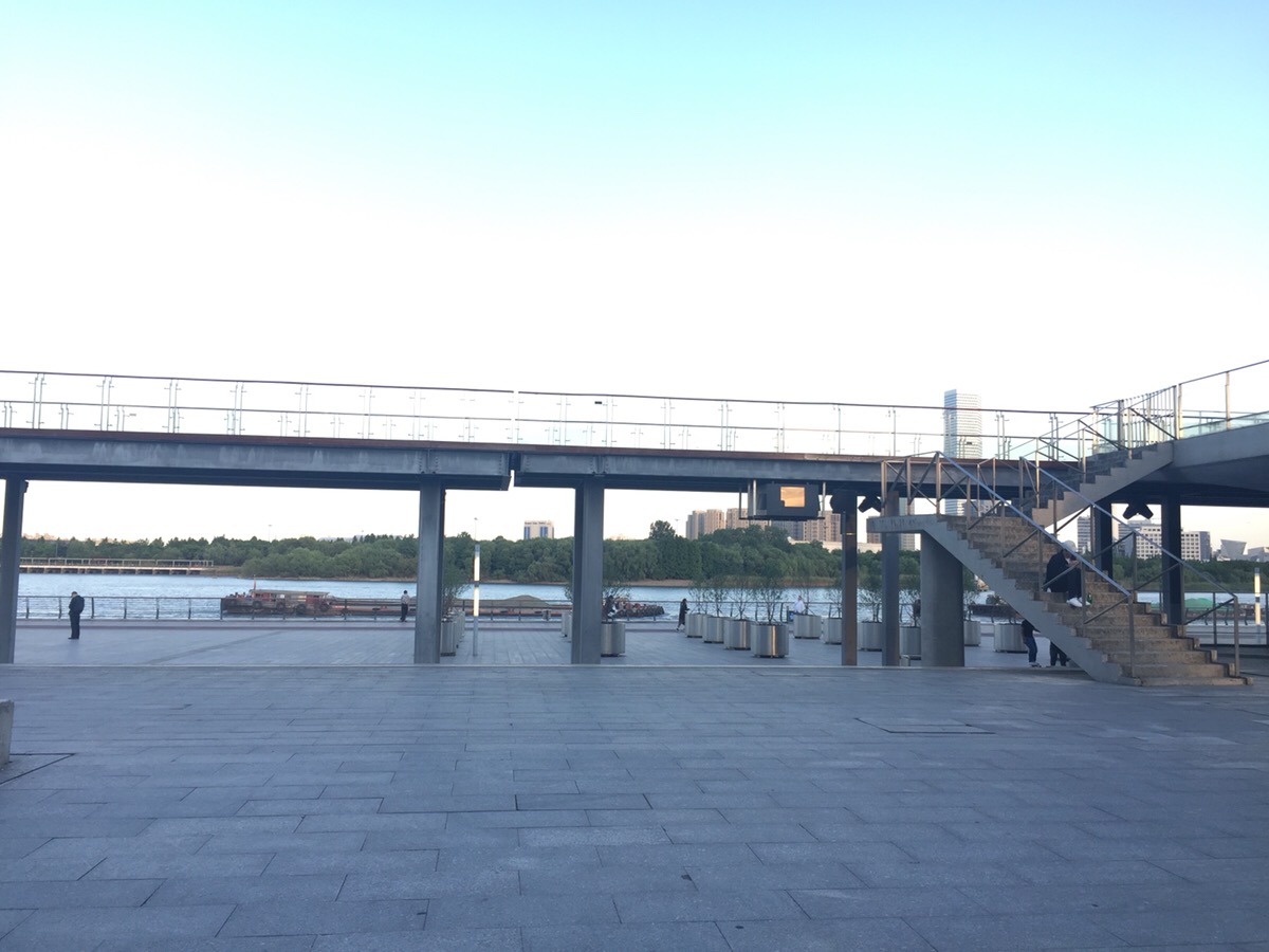 上海西岸