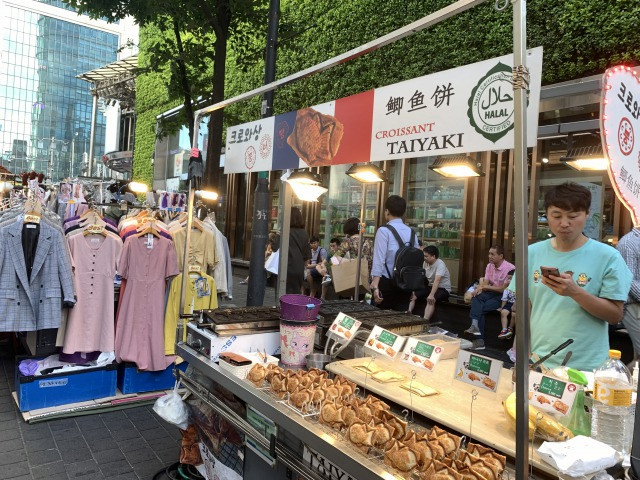 明洞屋台パリパリたい焼き