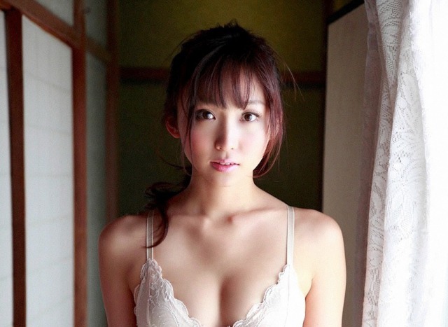 スマホで撮った妻のヌード 妻が若くて綺麗なうちに裸を写真や映像に残したい」メモリアル ...