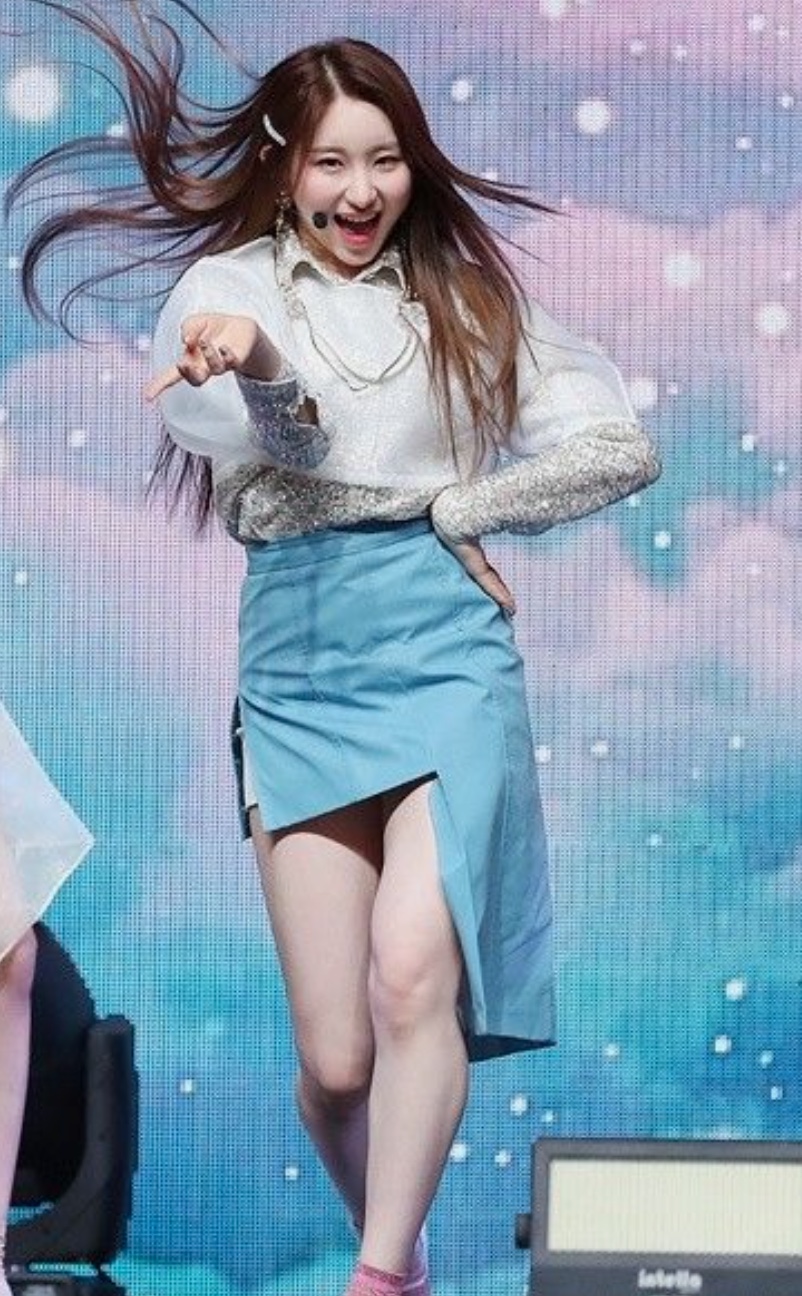 IZ*ONE エロ IZ*ONE(アイズワン)のお宝画像12選・動画3選！流出情報も！【2025年】 | happy-travel[ハッピートラベル]