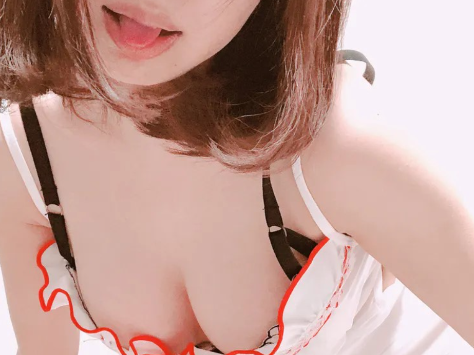 女性の画像