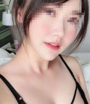 20代天使の女の子