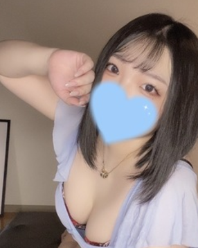 神のエステの女の子