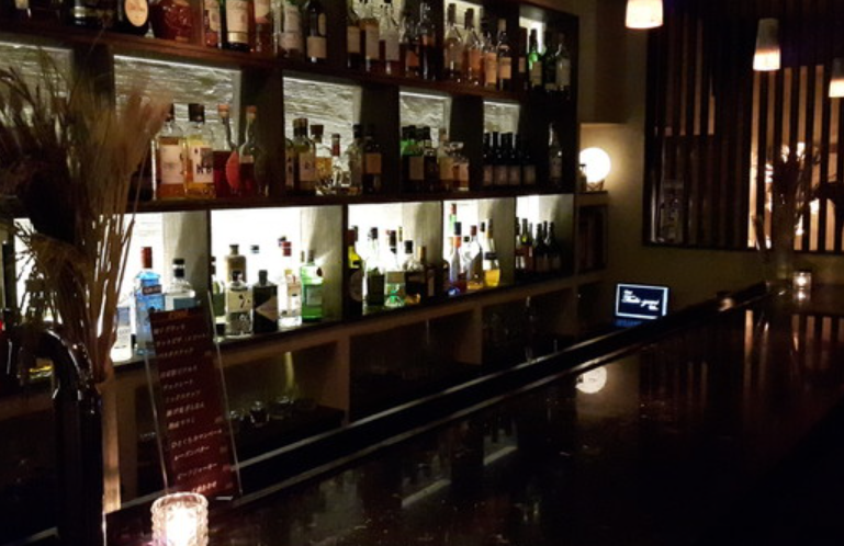Bar Tsuki-yomi