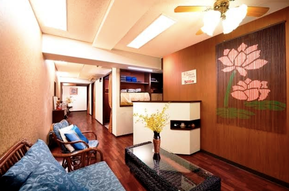 レモングラス東口店