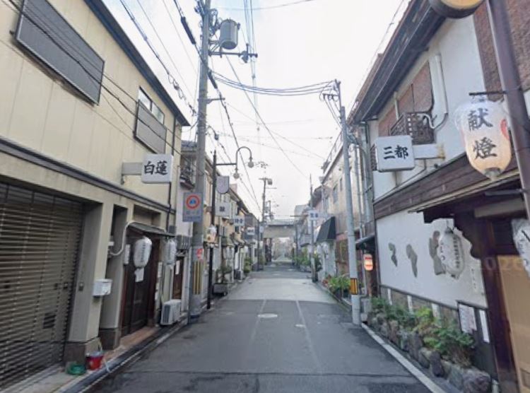 結雅