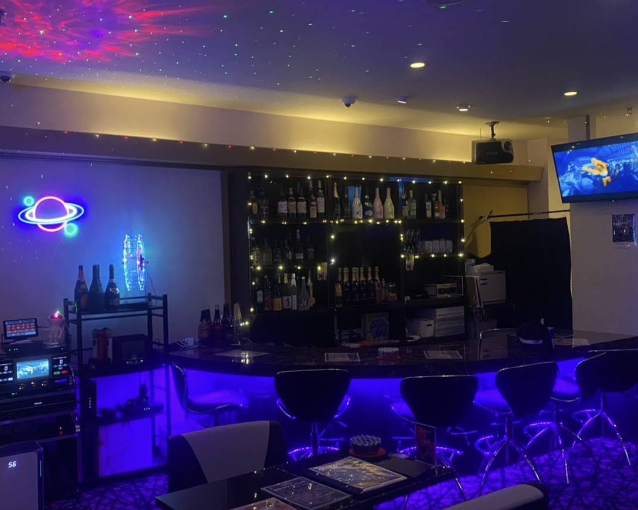 GIRLSBAR HORUS