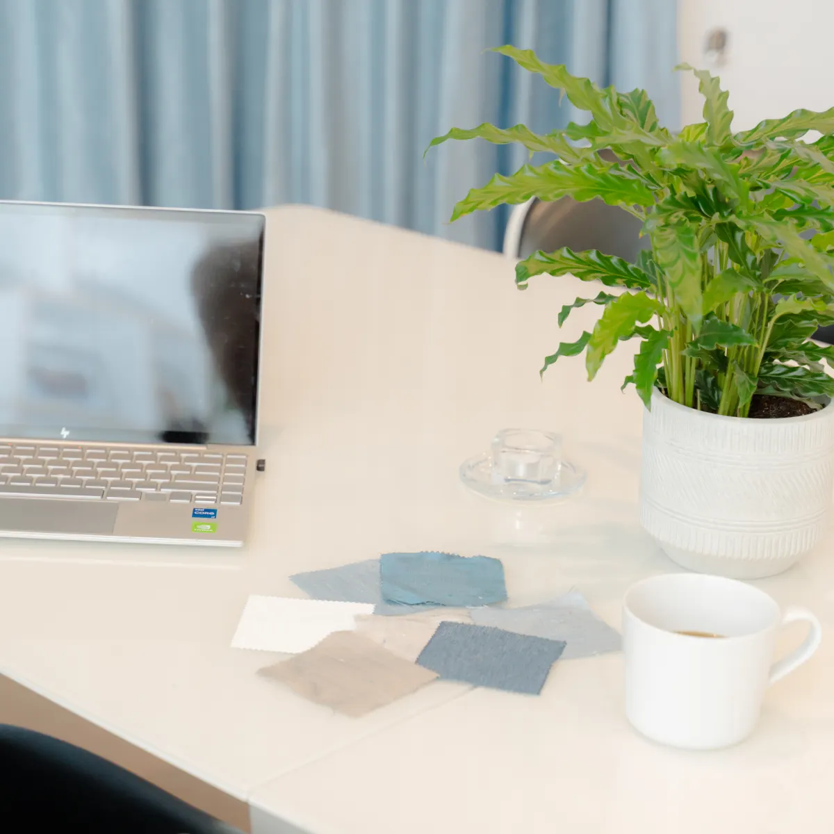 coffee table and laptop