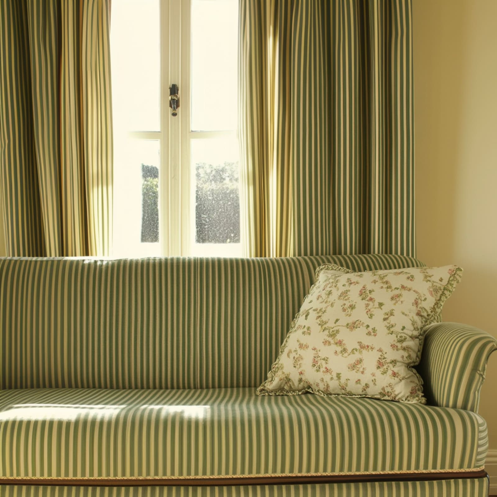 Bonbon Stripe, Lily Made to Measure Curtains