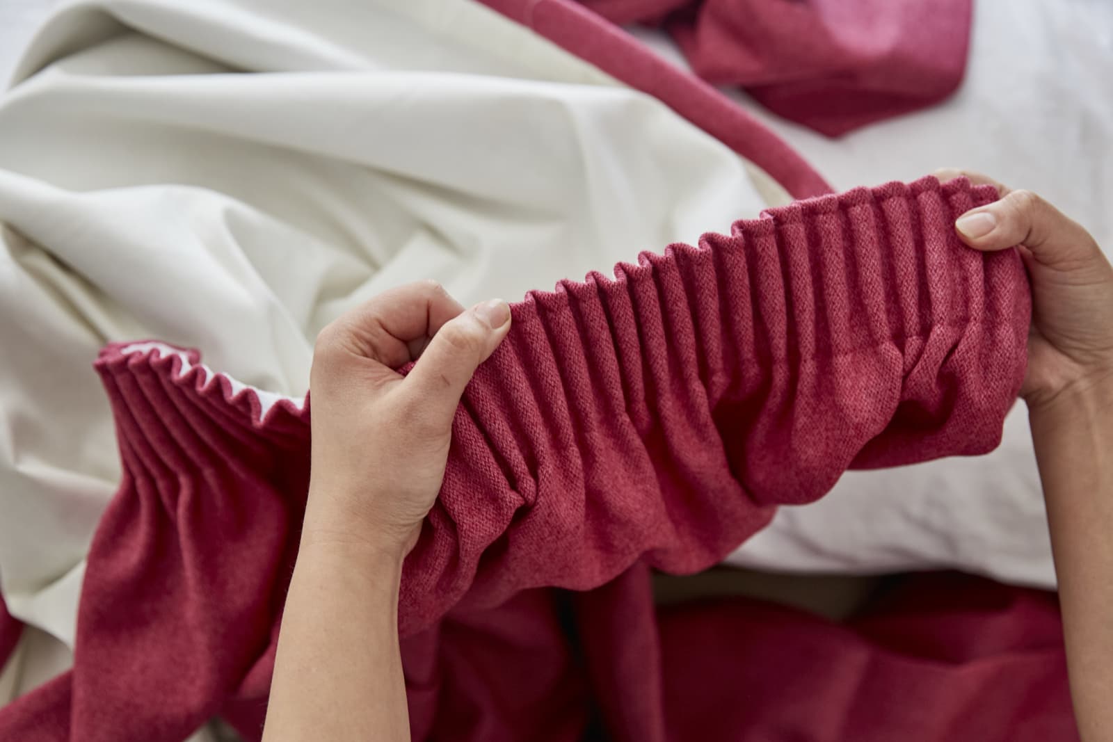 Pencil (Shown in: Wool, Calypso)