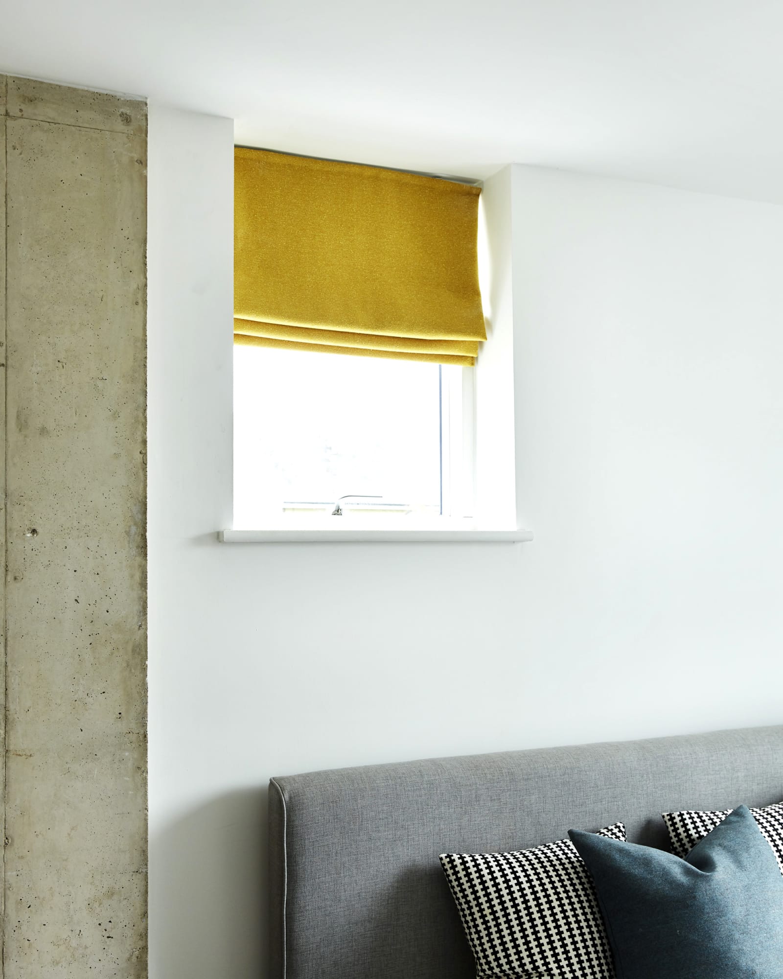 yellow bedroom roman blind