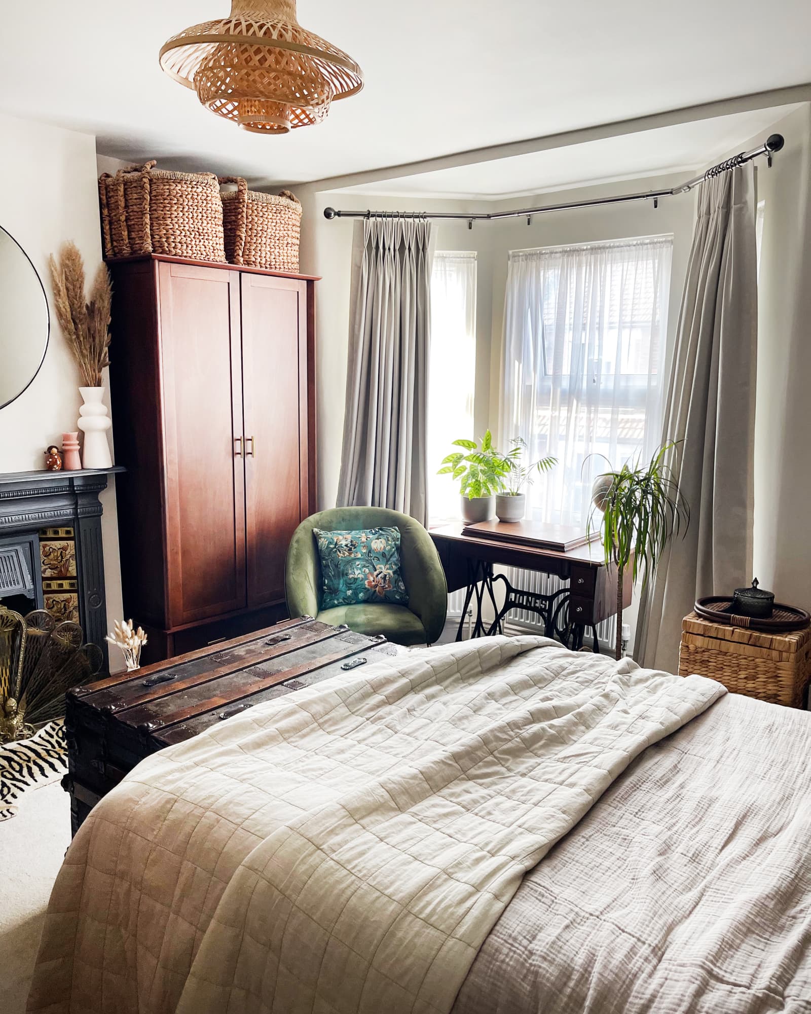 neutral bedroom curtains