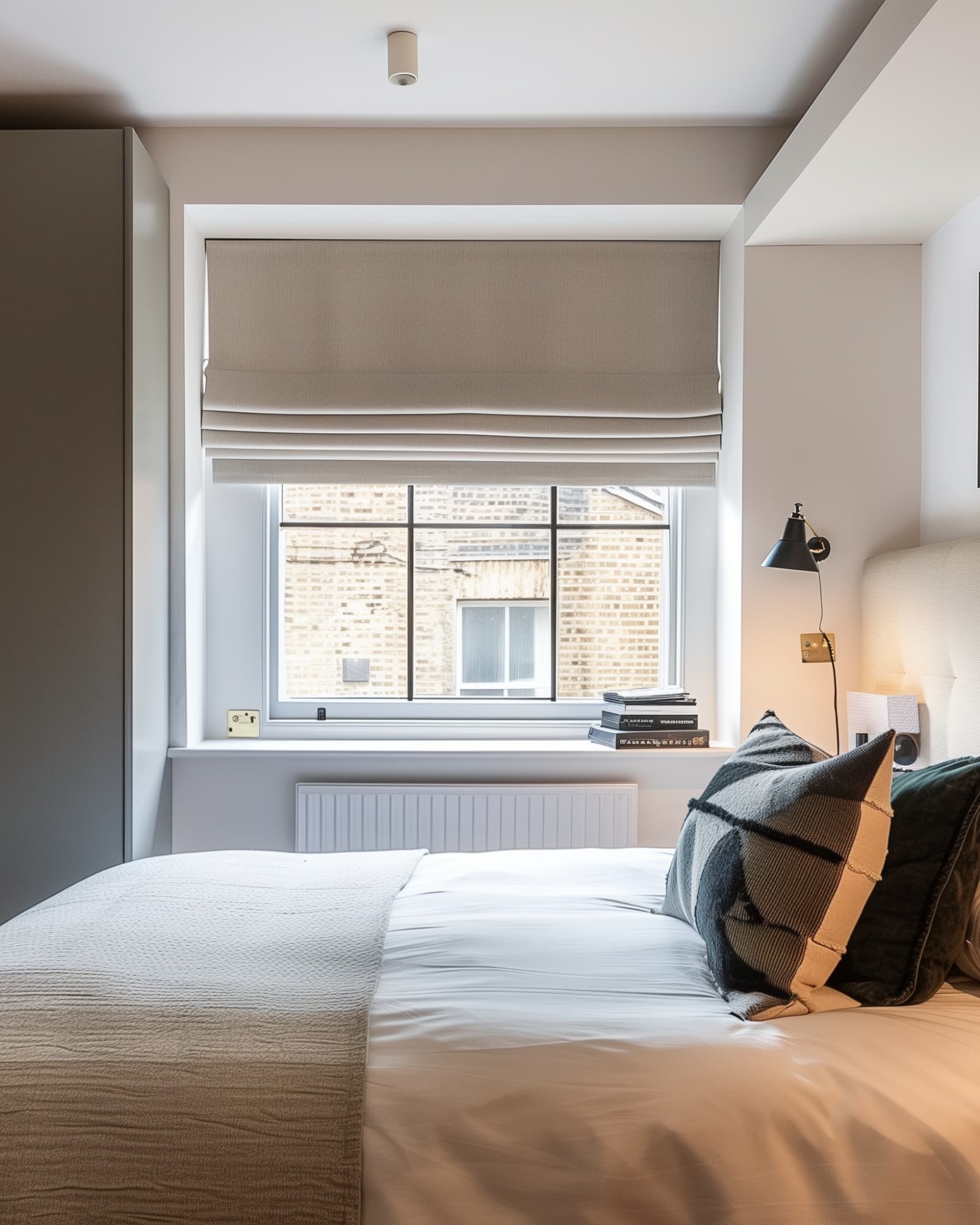 roman blind in manchester