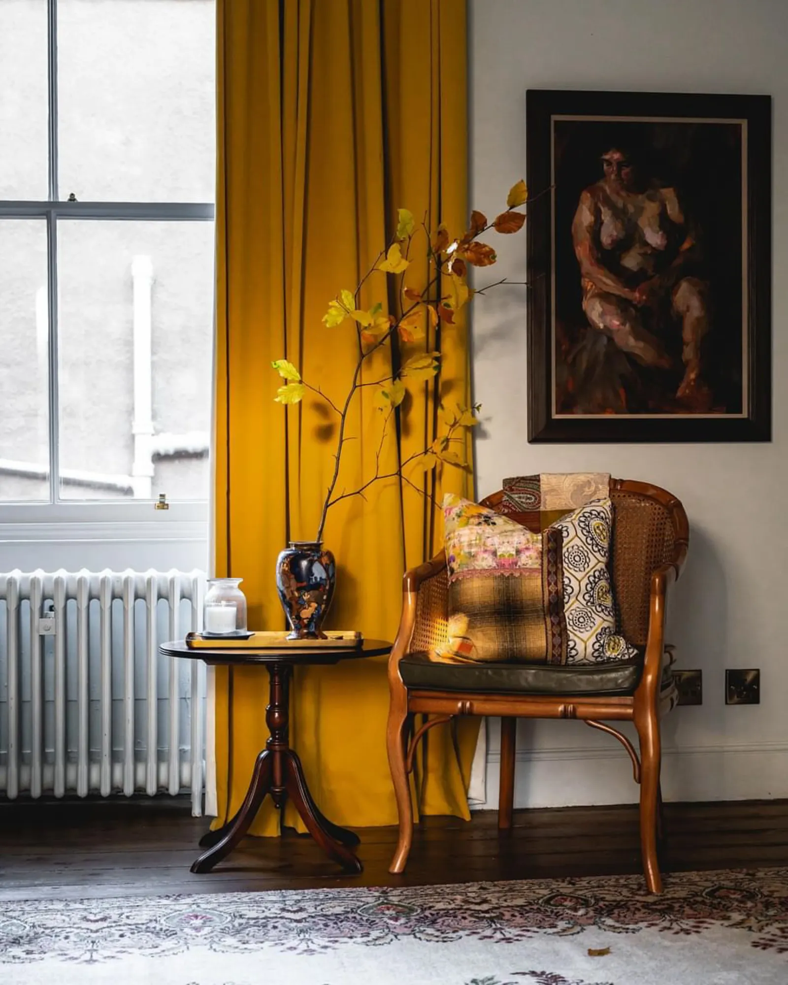 yellow hotel room curtains