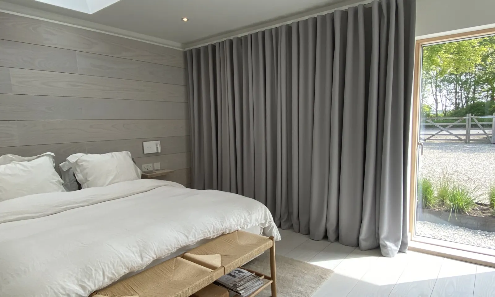grey beach style bedroom