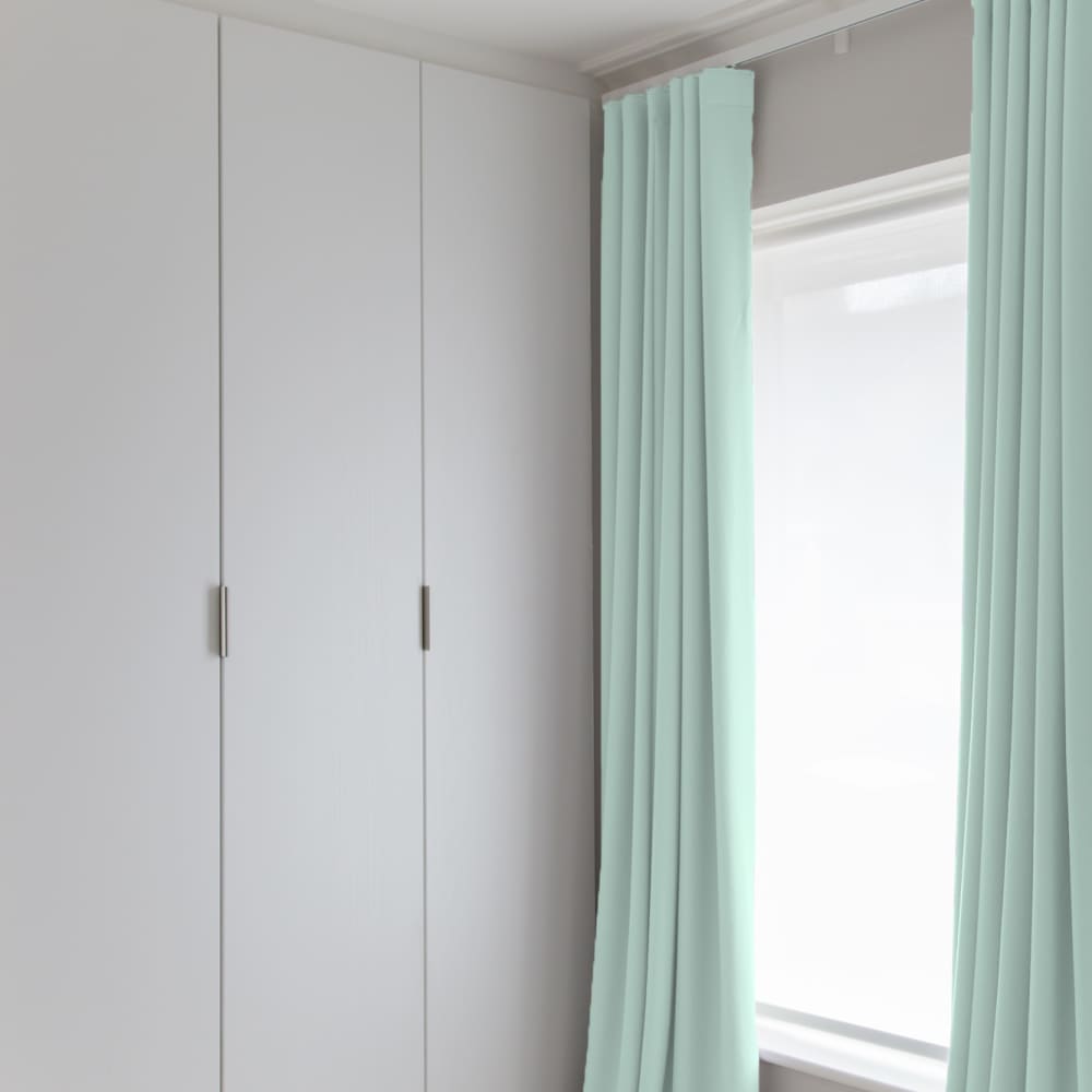 Lifestyle image for Grey Jade .