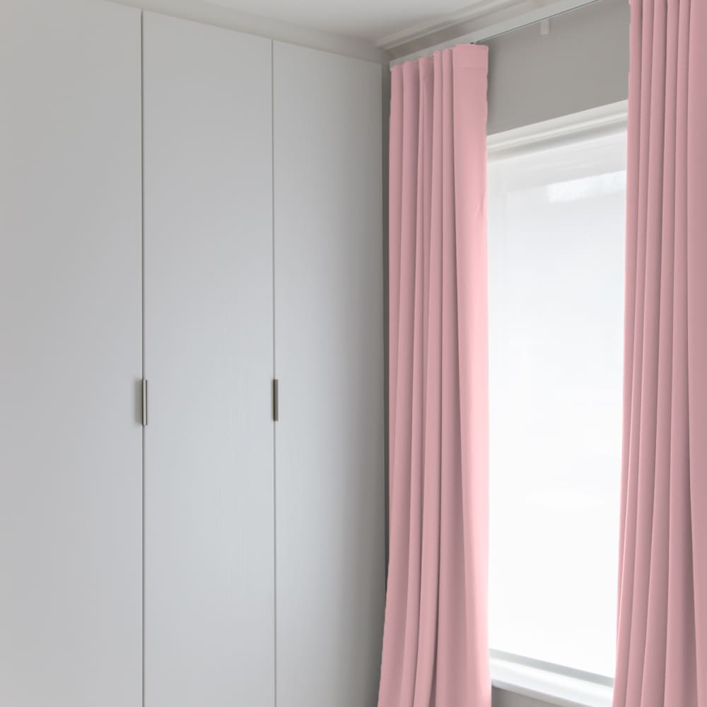 Lifestyle image for Rose Quartz .