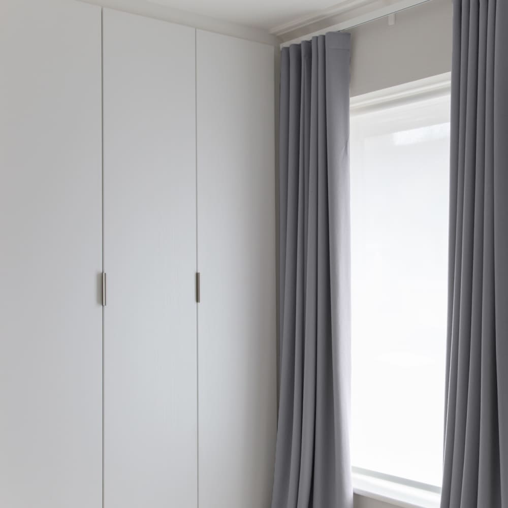 Lifestyle image for Silver Pearl.