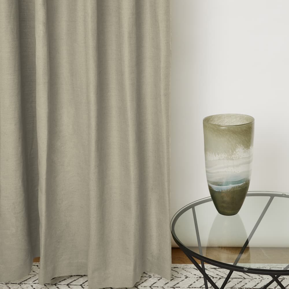 Lifestyle image for Oat.