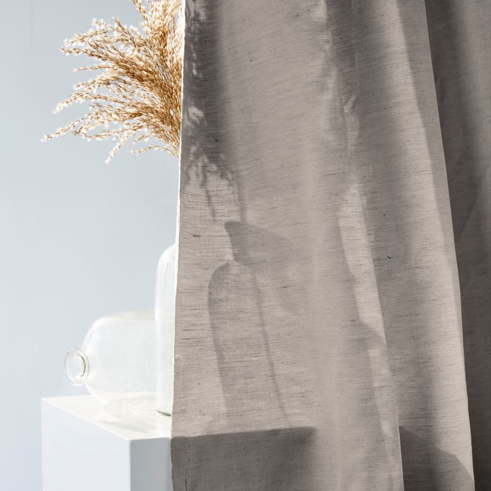 Lifestyle image for Sandstone.