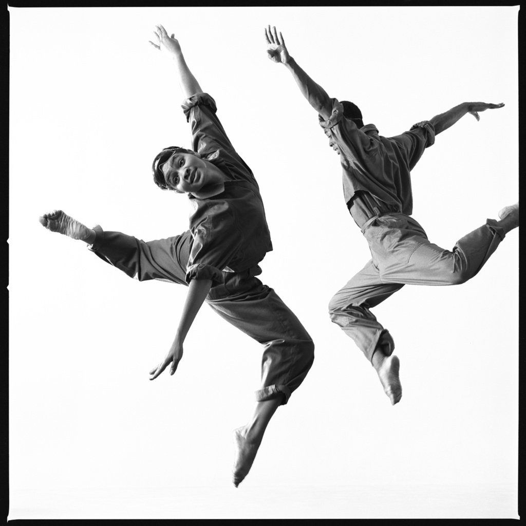 Laceine Owsley Wedderburn and Damon Pooser in “Take-Off From a Forced Landing,” 1984, Courtesy of Lois Greenfield, © Lois Greenfield