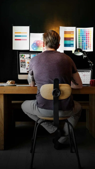 Leveraging AI Apps to Create Brand Logos