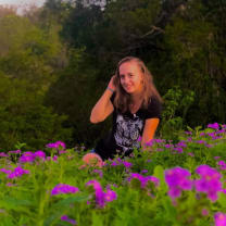 Thumbnail of Amber D.