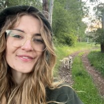 Thumbnail of Jess S.