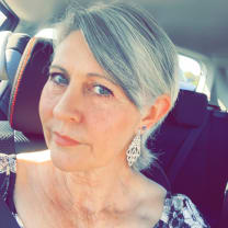 Thumbnail of Linda G.