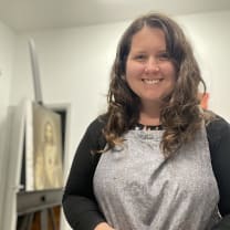 Thumbnail of Naomi L.