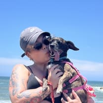 Thumbnail of Gabriela R.