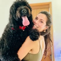 Thumbnail of Manuela R.