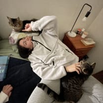 Thumbnail of Saskia U.