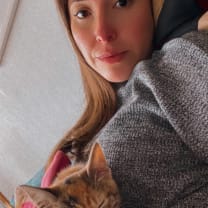 Thumbnail of Fernanda A.