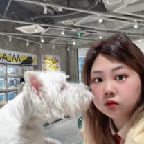 Thumbnail of Xinyu Z.