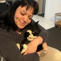 Thumbnail of Carolina  H.