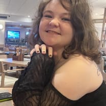 Thumbnail of Ellie P.