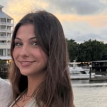 Thumbnail of Isabella S.