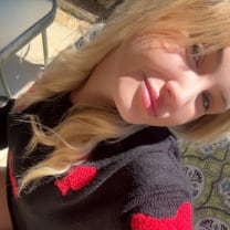 Thumbnail of Amber W.