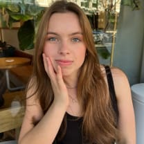 Thumbnail of Maria O.