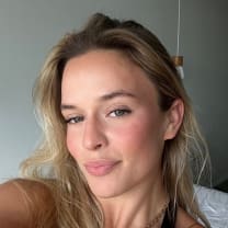 Thumbnail of Holly F.