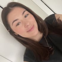 Thumbnail of Veronique H.