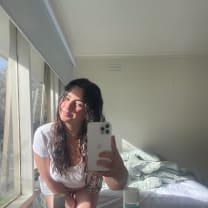 Thumbnail of Yasemin U.